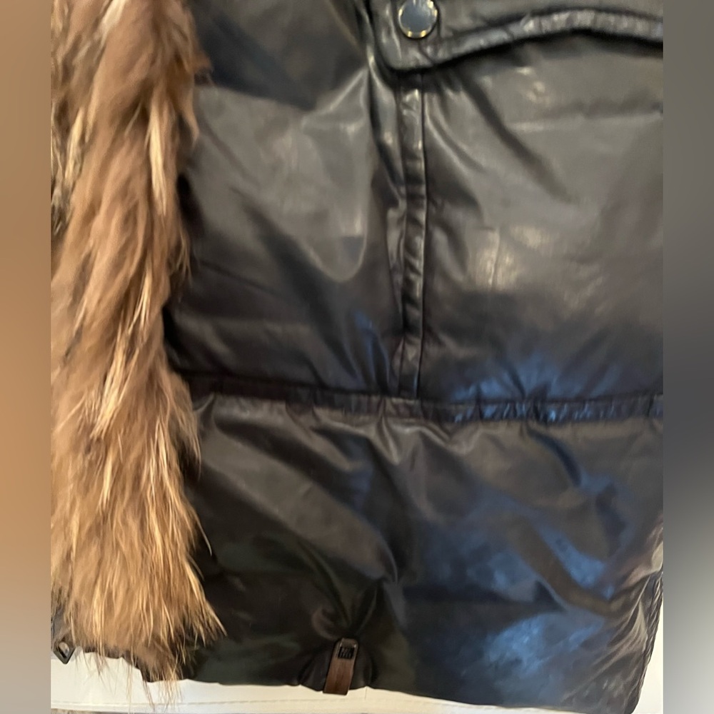 The RUDSAK Geller Down Coat Jacket - Picture 9 of 16